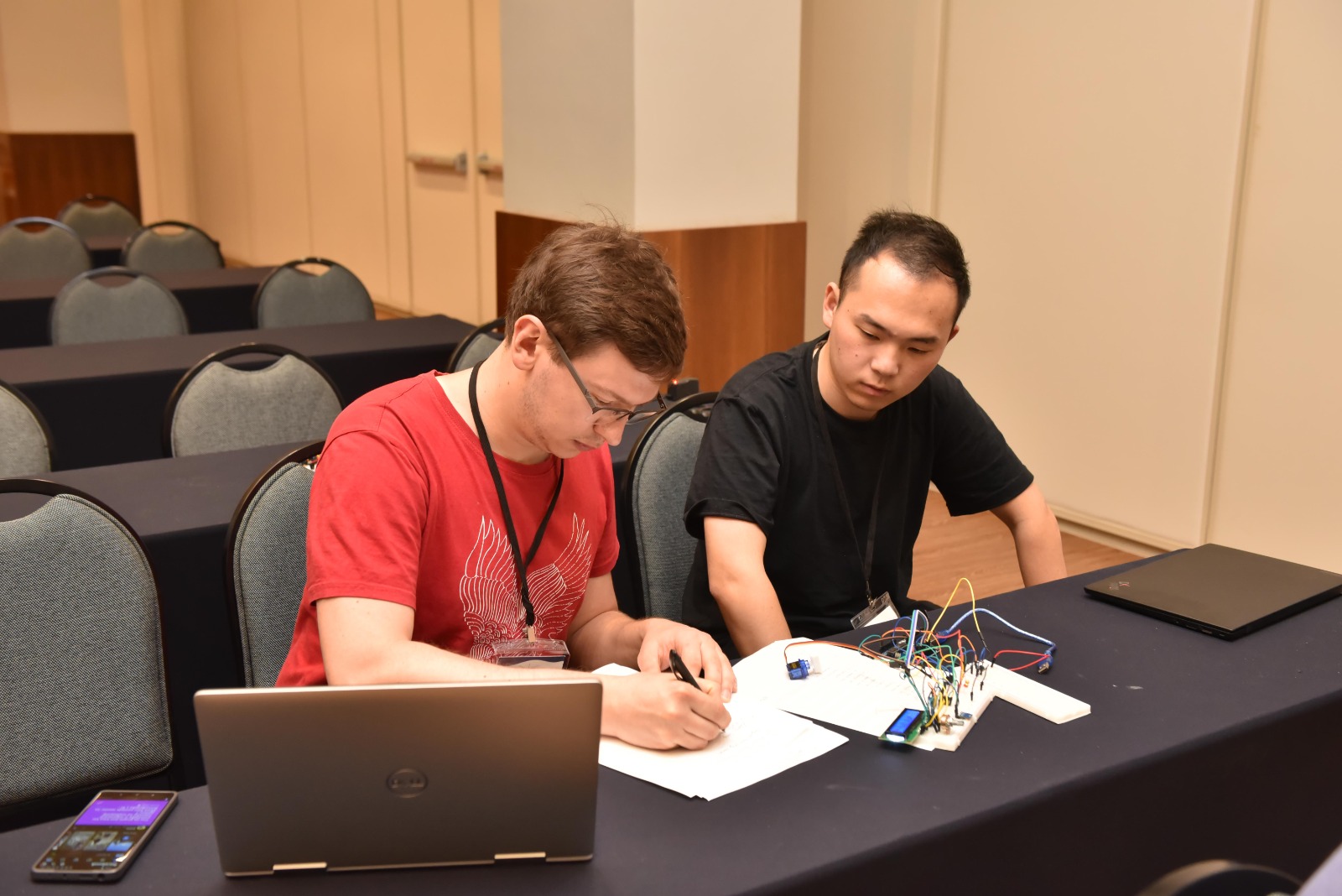 Mateusz Zelent and Zhang Tianyi